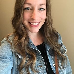 Meet your Posher, Jillian